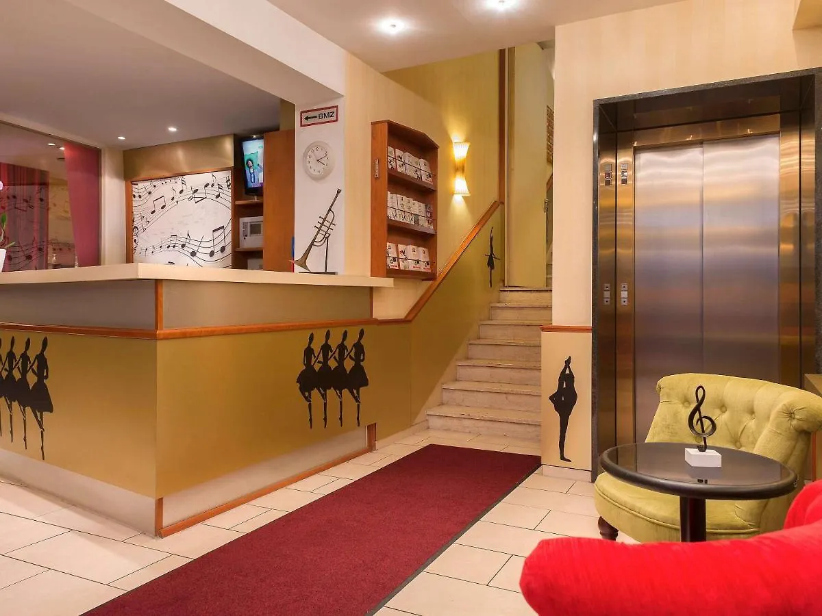Ibis Styles Berlin An Der Oper Hotel 3*,